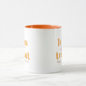 Moderne Halloween-Trick- oder Treat-Tasse Tasse (Zentrum)