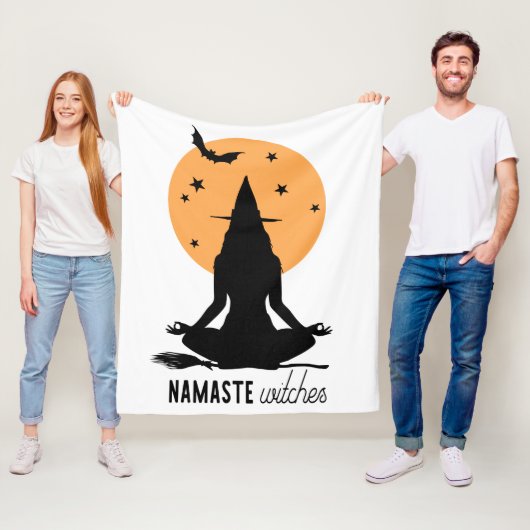 Moderne Halloween-Yoga-Hexe Fleecedecke (Beispiel)
