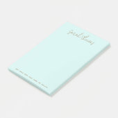 Moderne handgeschriebene Namen in hellblau Post-it Klebezettel (angewinkelt)