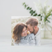 Moderne handgeschriebene Typografie Hochzeit 1 Fot Save The Date (Stehend Vorderseite)