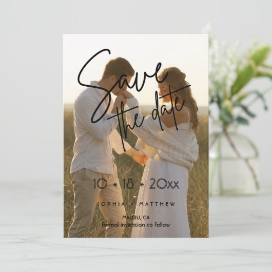 Moderne handgezeichnete Hochzeitsfoto-Save-the-Dat Save The Date (Stehend Vorderseite)