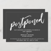 Moderne Handschrift verzögert Hochzeit Dunkelgrau Einladung (Vorne/Hinten)