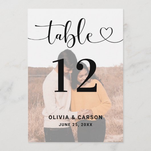 Moderne Heart Script Hochzeitsskripte Foto Tischnu Einladung (Rückseite)