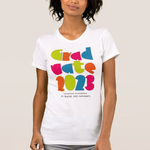 Moderne helle Farbgebung Lettering Absolvent 2023 T-Shirt