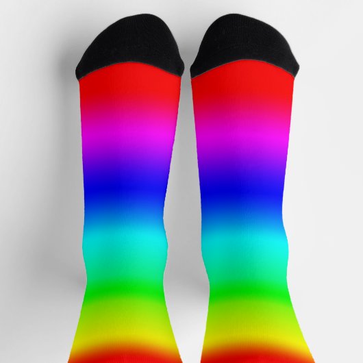 Moderne, helle Regenbogenfarben Socken (Oben)