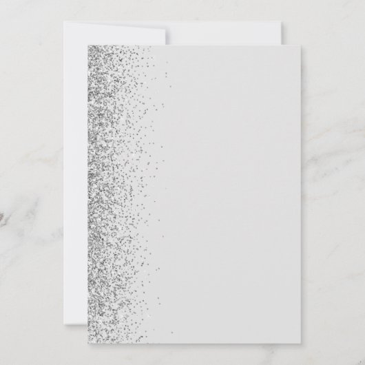 Moderne, hellgraue Silver Glitzer Edge Wedding Einladung (Rückseite)