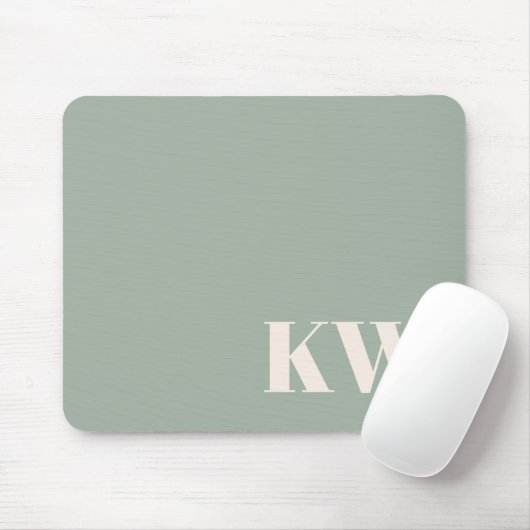 Moderne hellgrüne Monogramm-Initialen personalisie Mousepad (Mit Mouse)