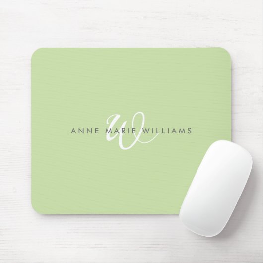 Moderne hellgrüne weiße Schriftmonogramm Mousepad (Mit Mouse)