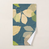 Moderne Herbstblätter mit Türkis Hintergrund Badhandtuch Set (Handtuch)