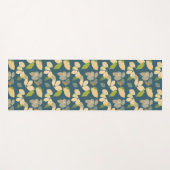 Moderne Herbstblätter mit Türkis Hintergrund Yogamatte (Vorderseite (Horizontal))