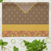 Moderne Herbstlaub Monogram Brown Polka Dot Geschirrtuch (Gefaltet)
