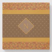 Moderne Herbstlaub Monogram Brown Polka Dot Steinuntersetzer (Vorderseite)