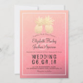Moderne Hochzeit Elegantes Gold Foil Ananas Paar Einladung (Vorderseite)