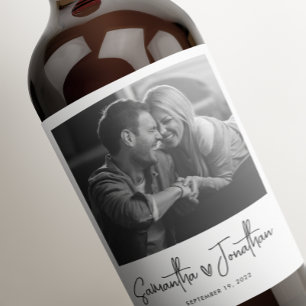 Moderne Hochzeit im Foto Weinetikett