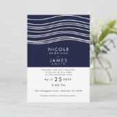 Moderne Hochzeit in Navy Blue & White Wave Einladung (Stehend Vorderseite)