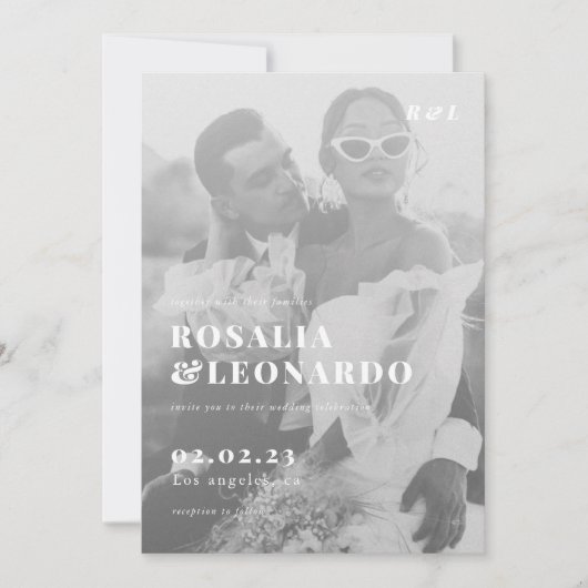 Moderne Hochzeit in Schwarz-Weiß-Foto Einladung (Vorderseite)