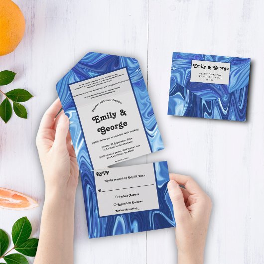 Moderne Hochzeit mit Abstraktem Ölgemälde in Navy All In One Einladung