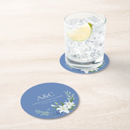 Moderne Hochzeit mit blauer Flora Runder Pappuntersetzer (Vor Ort)