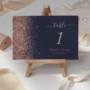 Moderne Hochzeit mit dunkelblauer Rose-Gold-Glitte Tischnummer