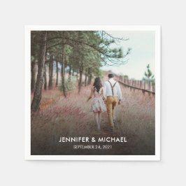 Moderne Hochzeit von Braut und Bräutigam Foto Serviette