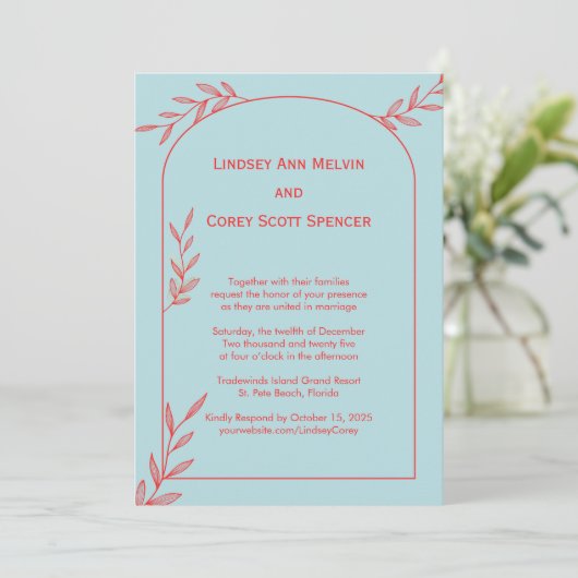 Moderne Hochzeit von Light Blue und Coral Leaf Einladung (Stehend Vorderseite)