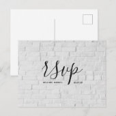 Moderne Hochzeits-RSVP-Karte Weiße Backstein-Schri Ankündigungspostkarte (Vorne/Hinten)
