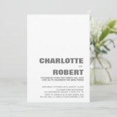 Moderne Hochzeitsempfehlung mit grauem Text Einladung (Stehend Vorderseite)