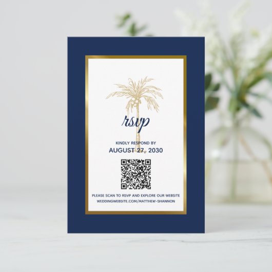 Moderne Hochzeitsfeier mit blauem Gold Palm Tree RSVP Karte (Stehend Vorderseite)
