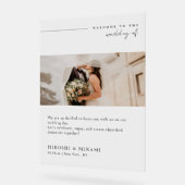 Moderne Hochzeitsfeier mit Elegant Acrylschild (Winkel)