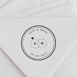 Moderne Hochzeitsrings Monogram Save the Date rund Permastempel
