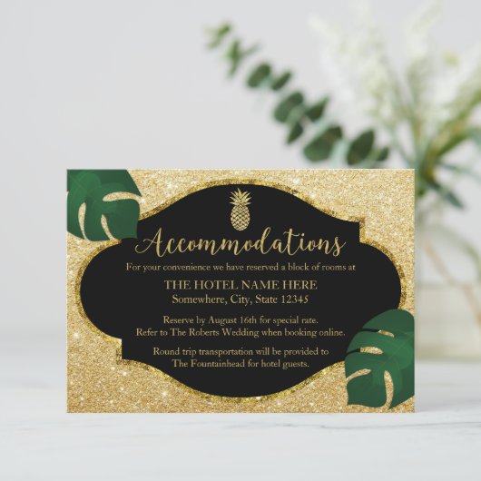 Moderne Hochzeitsunterkunft in Gold Pineaple Beach Begleitkarte (Stehend Vorderseite)