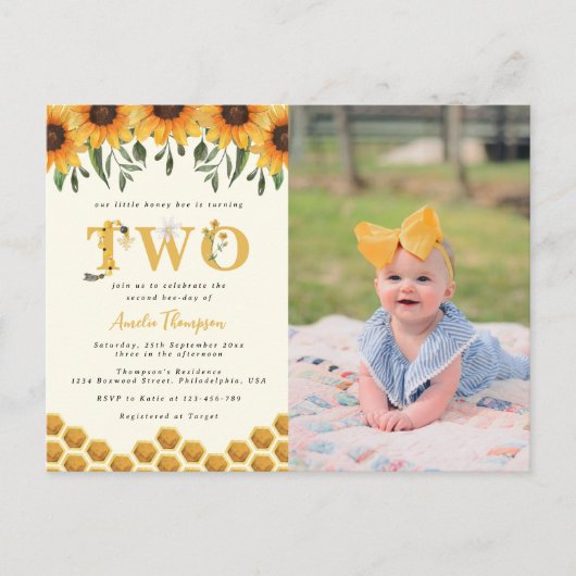 Moderne Honigwabenblume Zweites Bienentag-Foto Einladungspostkarte (Vorderseite)