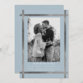 Moderne Icy Blue & Silver Foto Wedding Einladung (Vorne/Hinten)