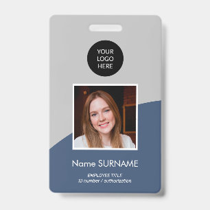 Moderne ID-Karte mit individuellem Logo Foto QR-Co Ausweis