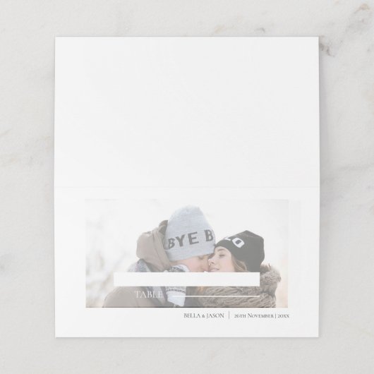 Moderne Imitate Vellum Foto Hochzeit Platzkarte (Außenseite Aufgefaltet)