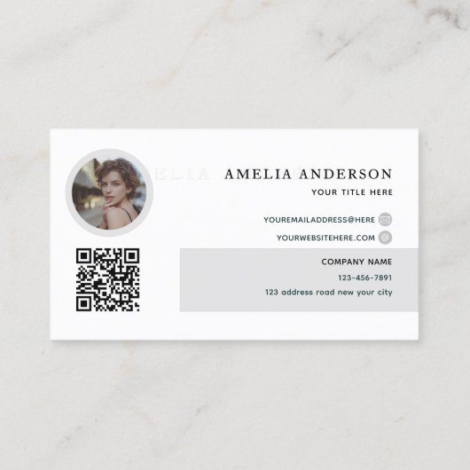 Moderne Initialen Name Graues Foto QR Code Visitenkarte (Rückseite)
