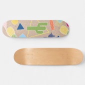 Moderne Kaktus geometrische Memphis inspiriert Mus Skateboard (Horizontal)