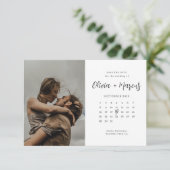Moderne Kalligrafie-QR-Code-Kalender-Hochzeitsfoto Save The Date (Stehend Vorderseite)