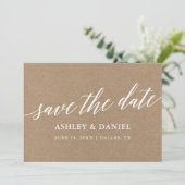 Moderne Kalligrafie Save the Date Kraft Card Dankeskarte (Stehend Vorderseite)