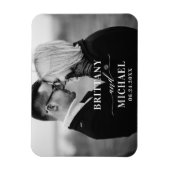 Moderne Kalligrafie Save the Date Schwarz/Weiß Magnet (Vertikal)