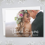 Moderne Kalligrafie Script Heart Foto Wedding Dankeskarte<br><div class="desc">Modernes Minimalistisches einfaches Kalligrafie-Script-Herz Hochzeitsbrille und Gräuel-Foto Danke Karte</div>