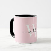 Moderne Kalligrafieschrift mit Monogramm-Namen in Tasse (Vorderseite Links)