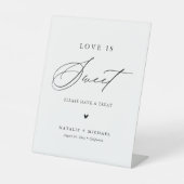 Moderne Kalligraphie Elegante Hochzeitstorte Sockelschild (Vorderseite)