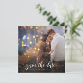Moderne Kalligraphie-Foto-Hochzeit Save The Date (Stehend Vorderseite)