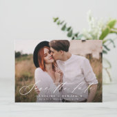 Moderne Kalligraphie Foto Hochzeit speichern das D Save The Date (Stehend Vorderseite)