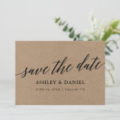 Moderne Kalligraphie Kraft Save the Date Card Dankeskarte (Stehend Vorderseite)