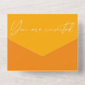 Moderne Kalligraphie Ochre Yellow Gold Hochzeit Al All In One Einladung (Rückseite)