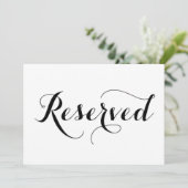 Moderne Kalligraphie | Reservierte Hochzeitskarte (Stehend Vorderseite)