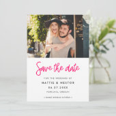 Moderne Kalligraphie Save the Date Foto (Stehend Vorderseite)