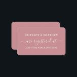 Moderne kalligraphische Hochzeitskanzlei Dusty Ros Begleitkarte<br><div class="desc">Moderne trendige Kalligrafie Script Wedding Registry Insert Card. Altrosa</div>